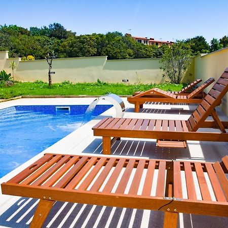 Holiday Home - Istrian Dream With Swimming Pool Peroj Εξωτερικό φωτογραφία