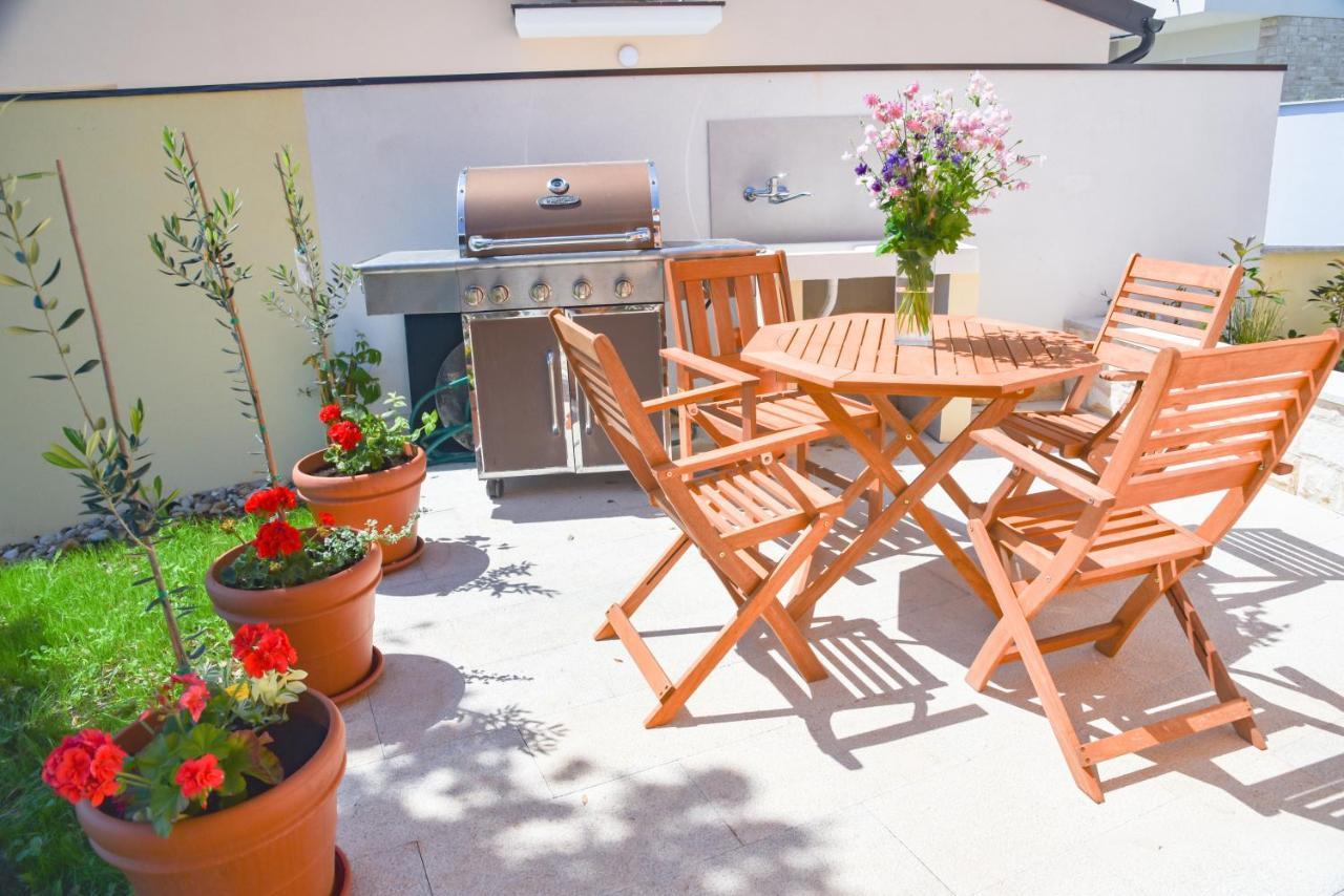 Holiday Home - Istrian Dream With Swimming Pool Peroj Εξωτερικό φωτογραφία