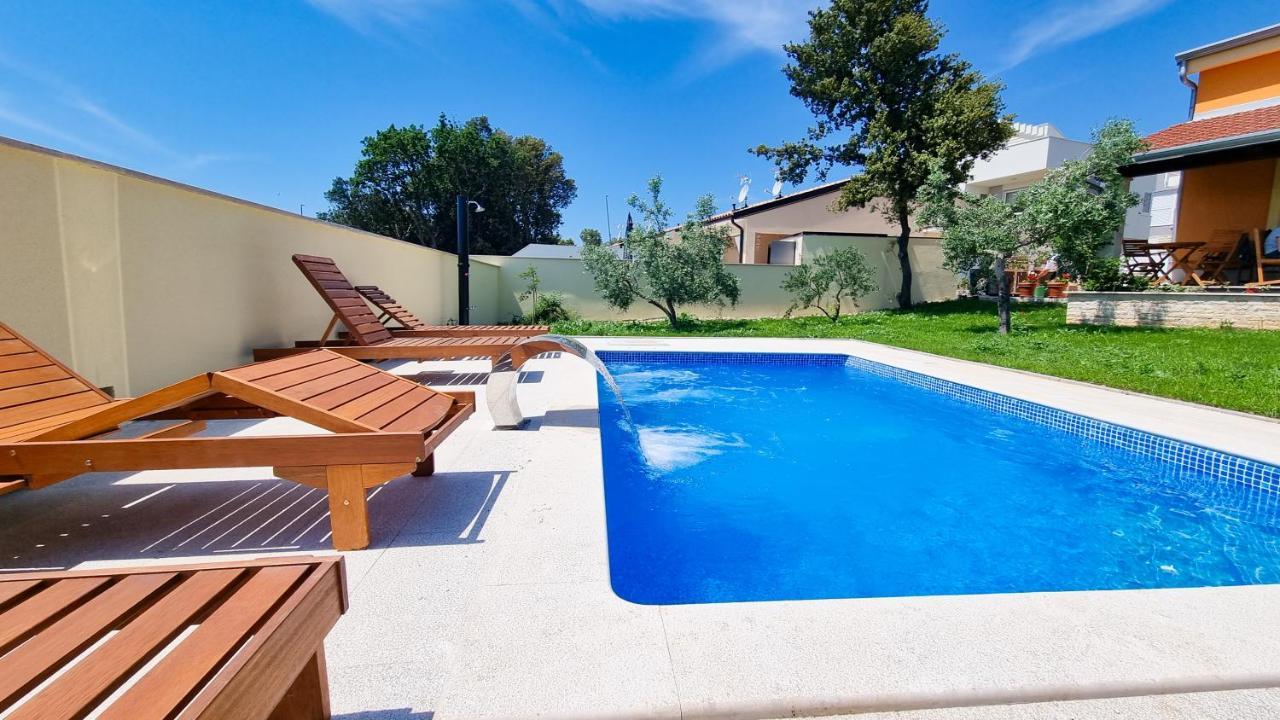 Holiday Home - Istrian Dream With Swimming Pool Peroj Εξωτερικό φωτογραφία