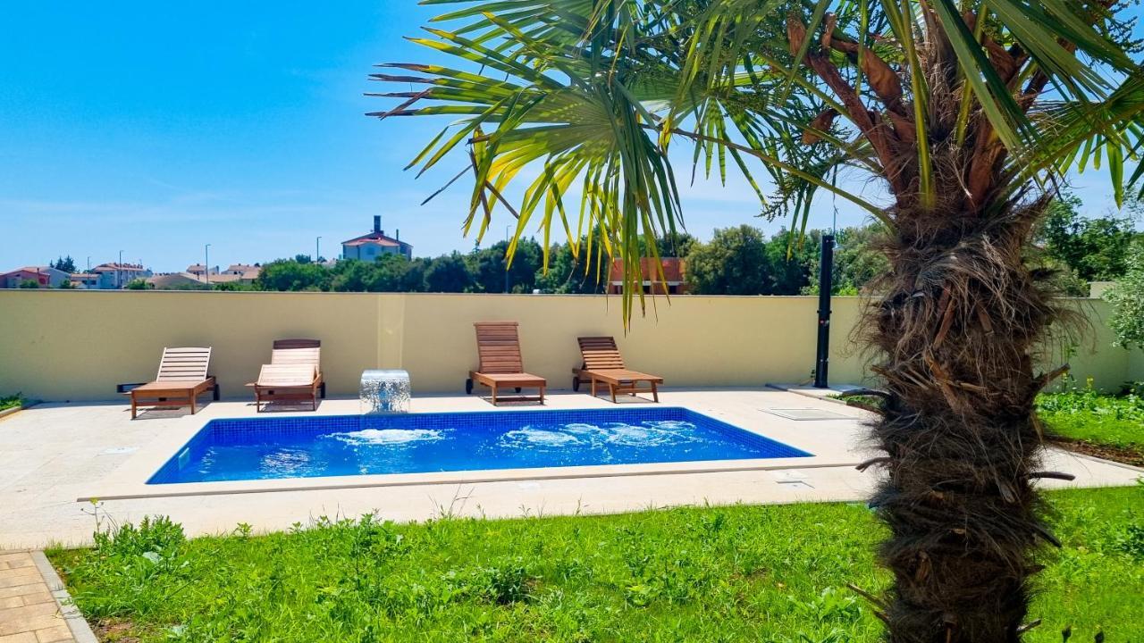 Holiday Home - Istrian Dream With Swimming Pool Peroj Εξωτερικό φωτογραφία